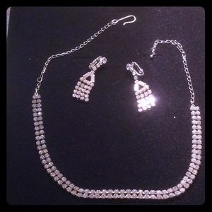 Rhinestone vintage necklace and clip on earrings